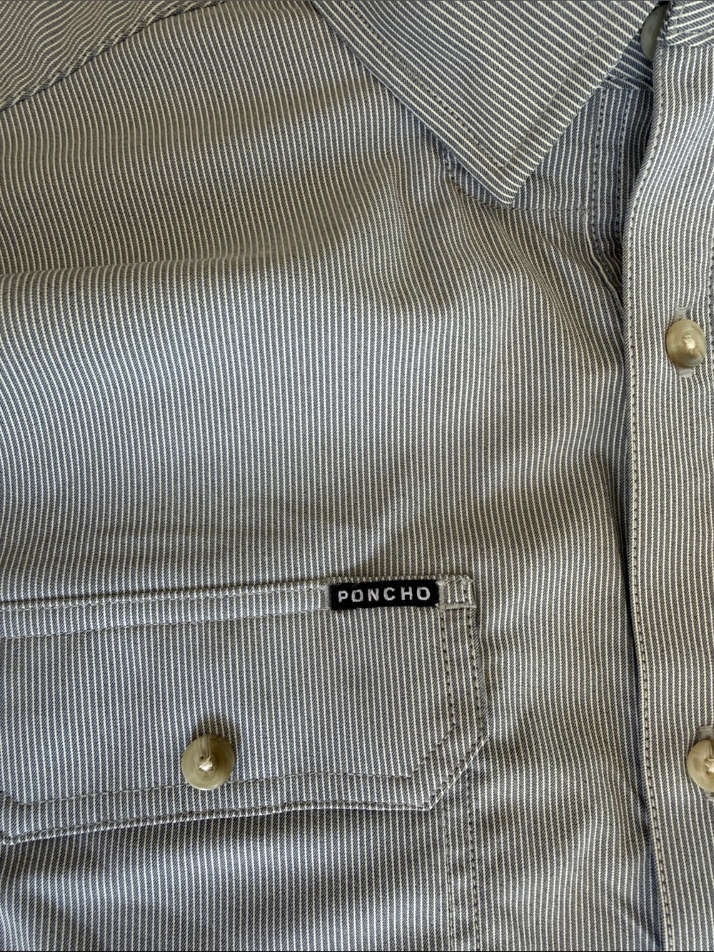 Poncho Men’s Short Sleeve Button-Up Shirt - Picture 3 of 8